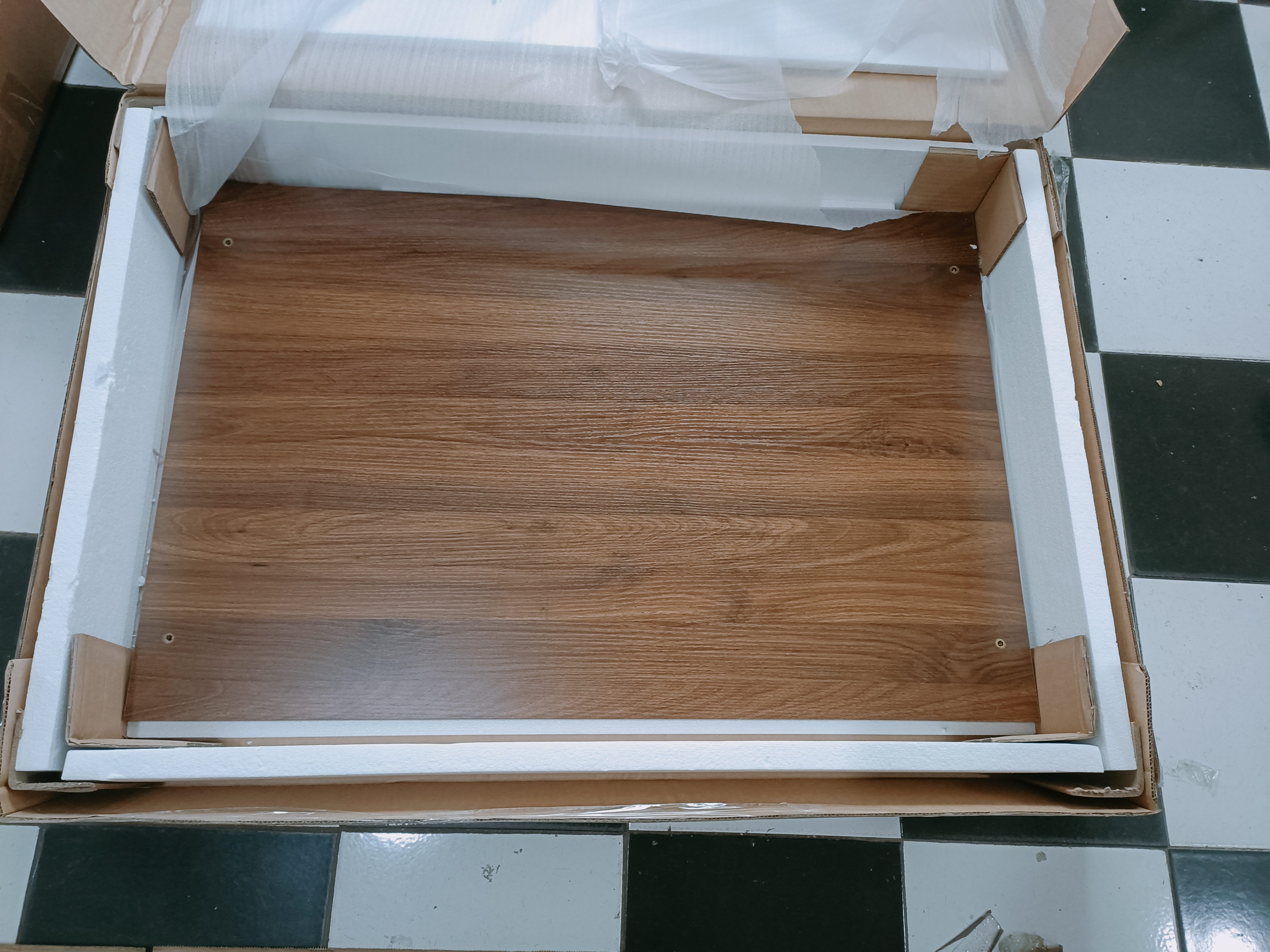 galleryImage